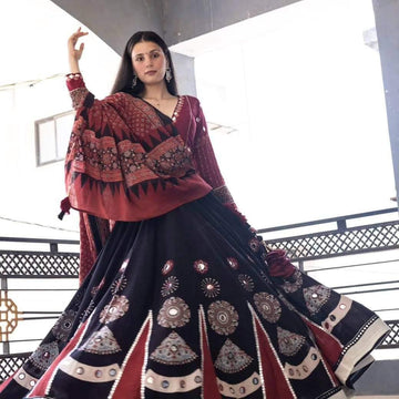 Zahira Navratri Lehenga Choli With Store Images