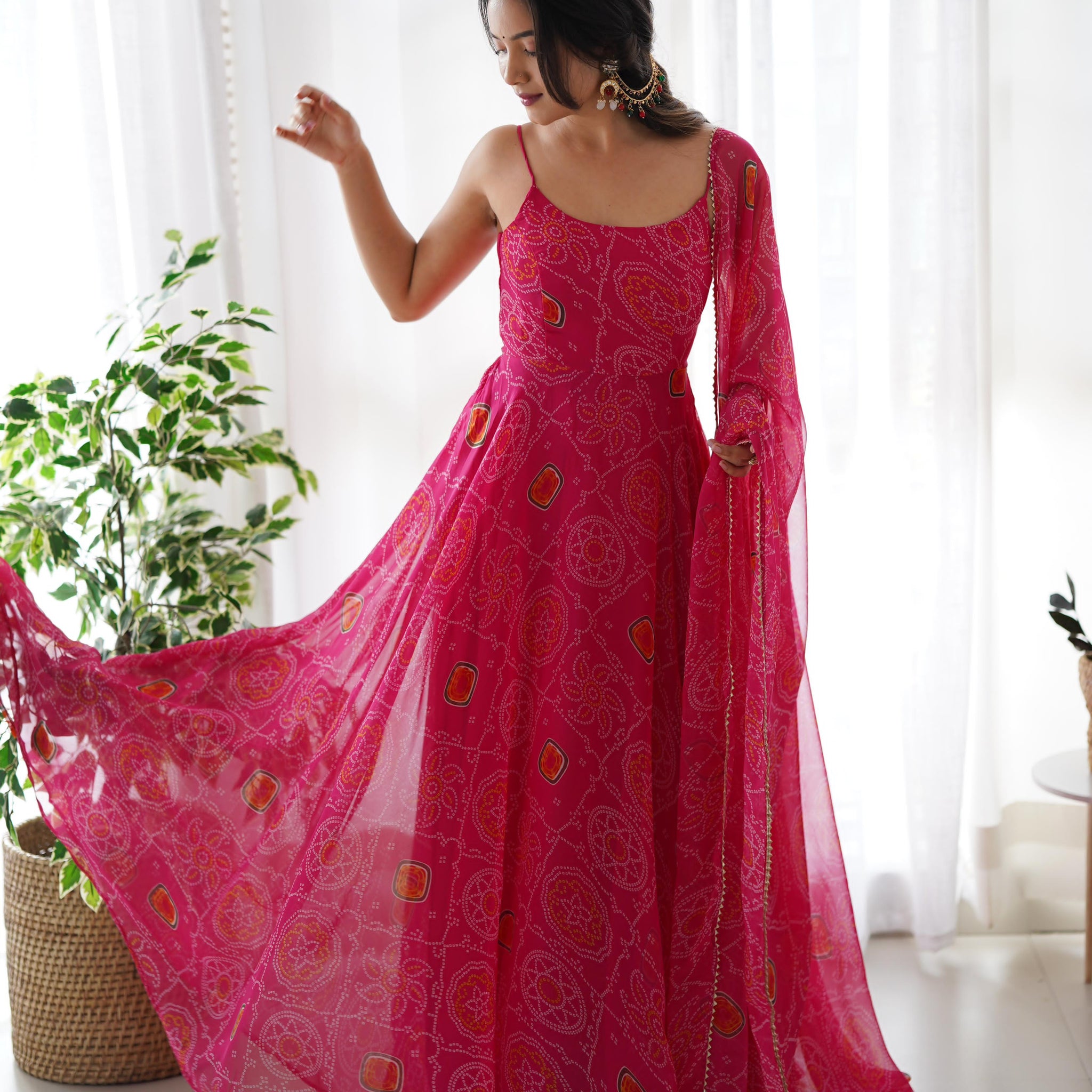 Fashionable Backless Dori Anarkali