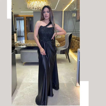 Raat Shaandaar Black Saree Gown