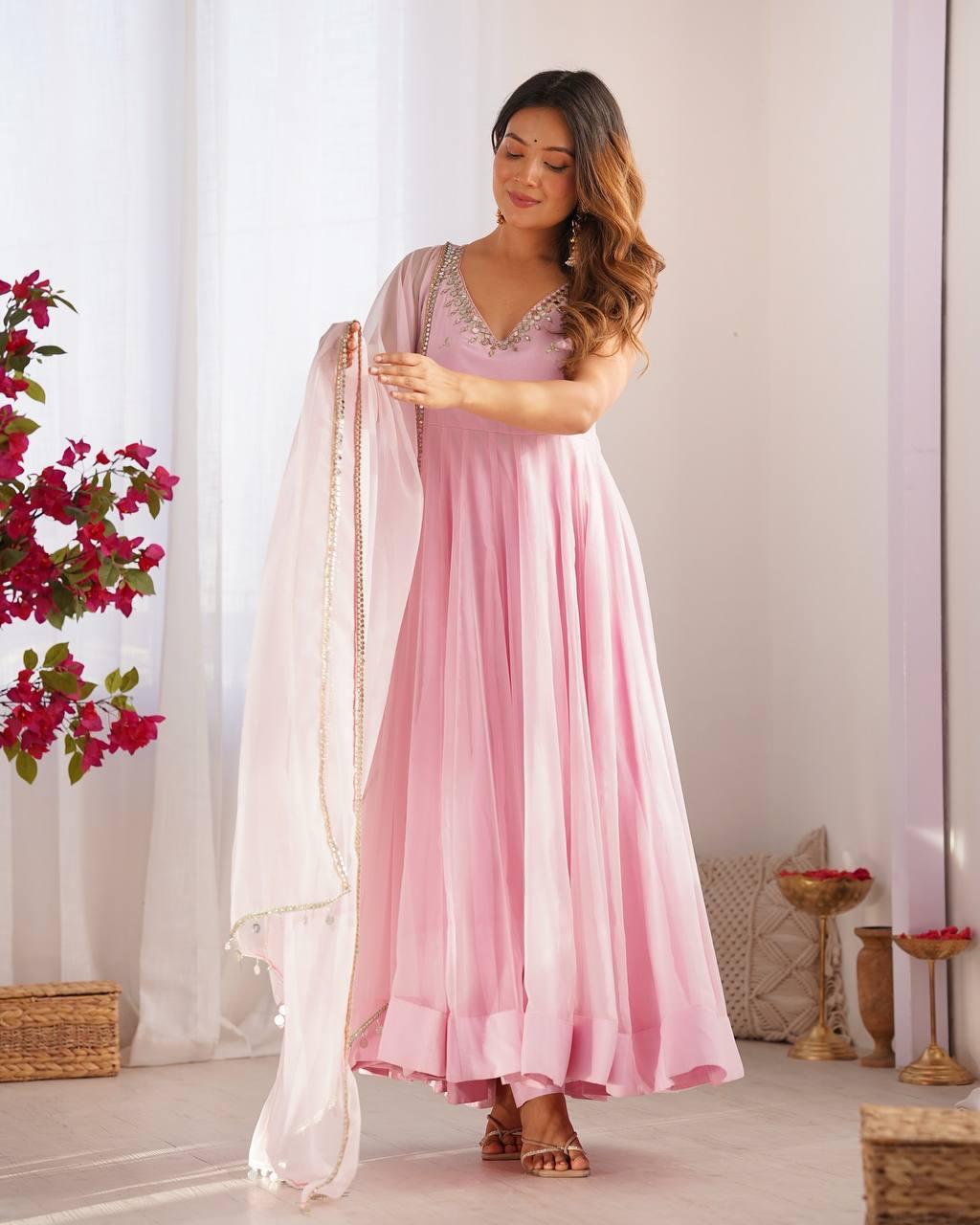 Gulrangi Grace Anarkali Set