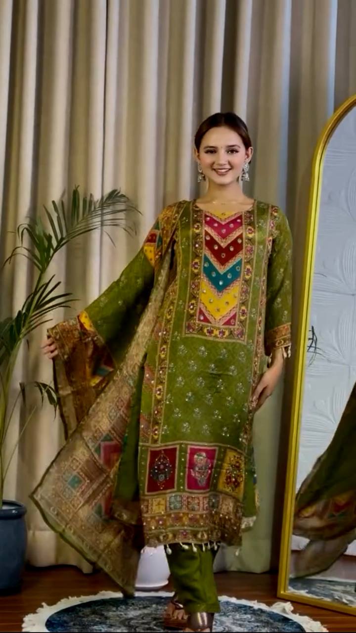 Digital Printed Traditional Kurti-Pant Set with Dupatta – New Launch